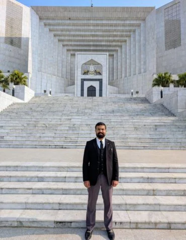 Portrait of Arslan Ashraf, Criminal and Family Lawyer